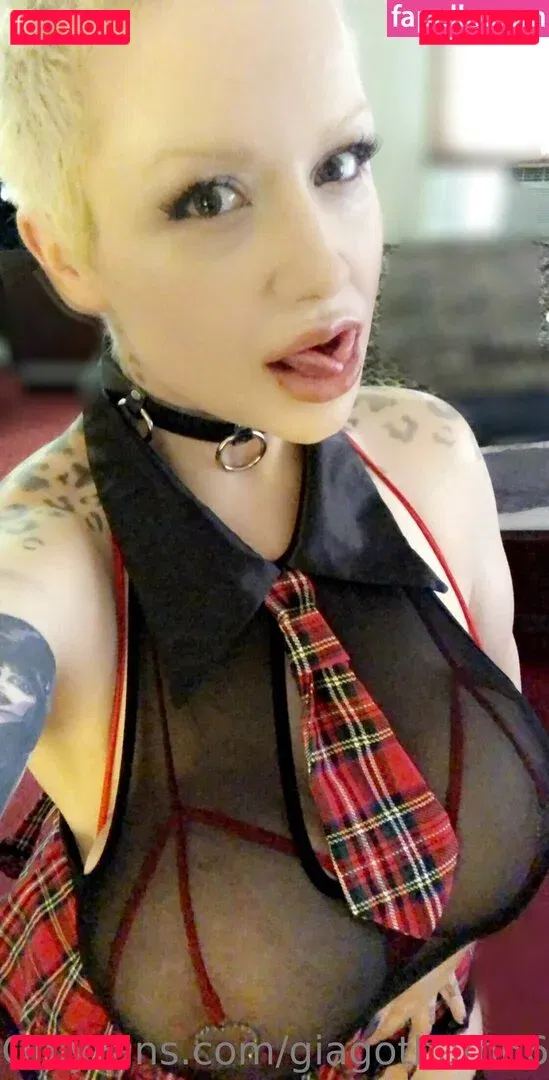 giagotham666 Onlyfans Photo Gallery 