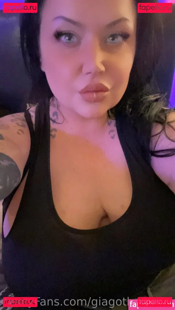 giagotham666 Onlyfans Photo Gallery 