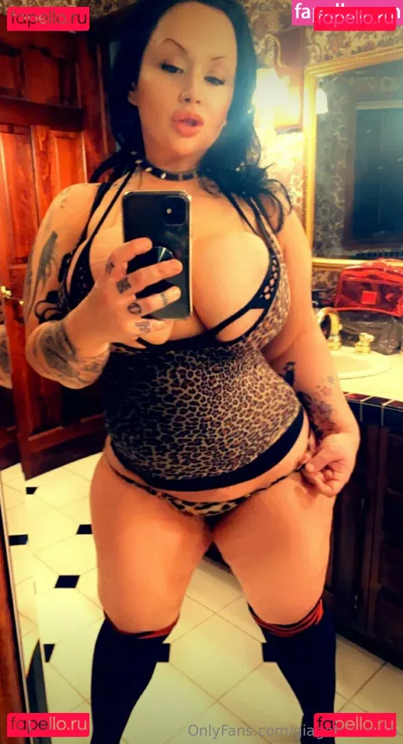 giagotham666 Onlyfans Photo Gallery 