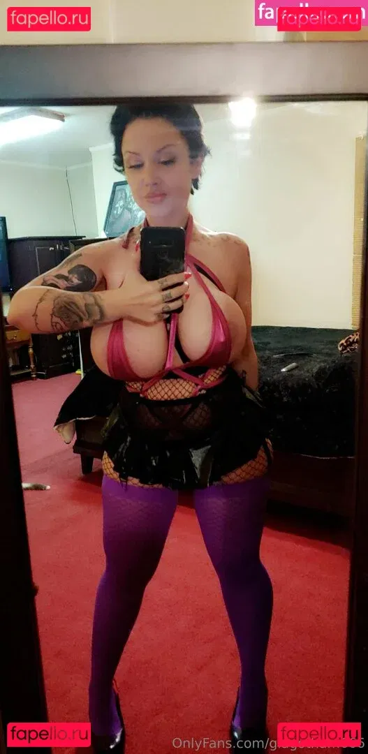 giagotham666 Onlyfans Photo Gallery 