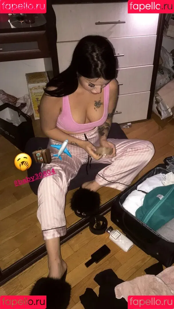 baby6661666 Onlyfans Photo Gallery 