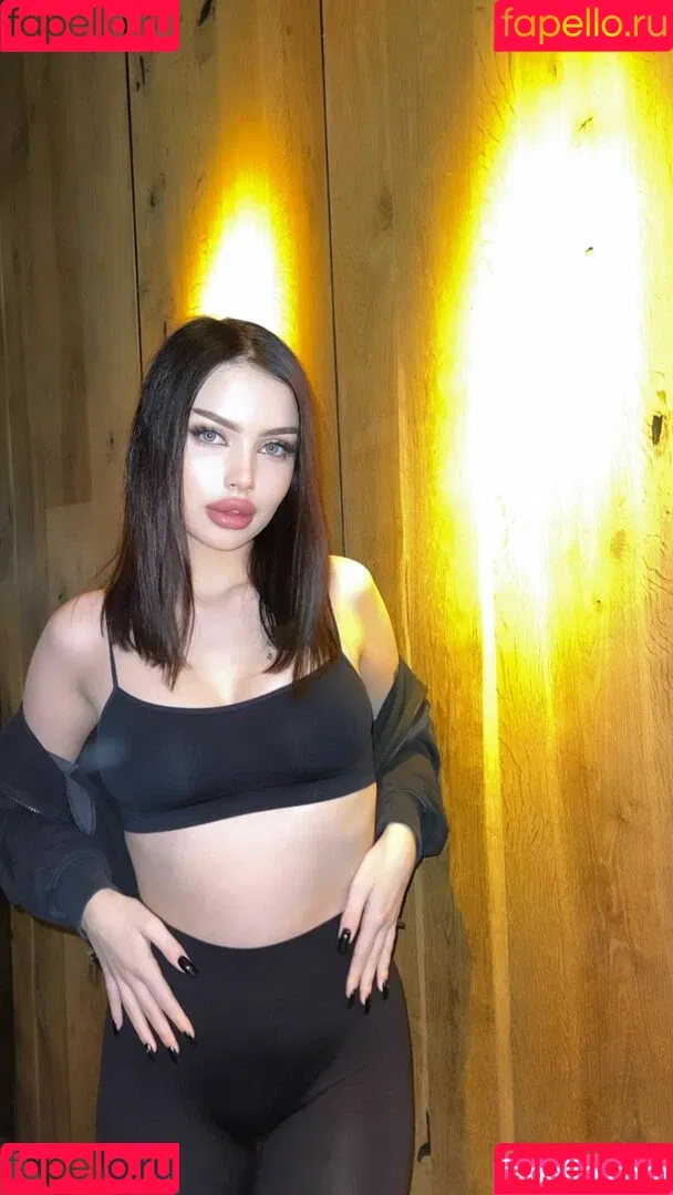 baby6661666 Onlyfans Photo Gallery 