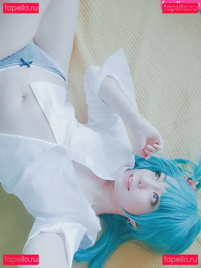 MAIScnhyo Onlyfans Photo Gallery 