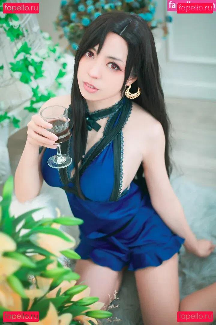 MAIScnhyo Onlyfans Photo Gallery 