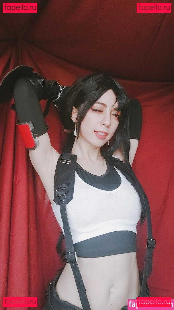 MAIScnhyo Onlyfans Photo Gallery 