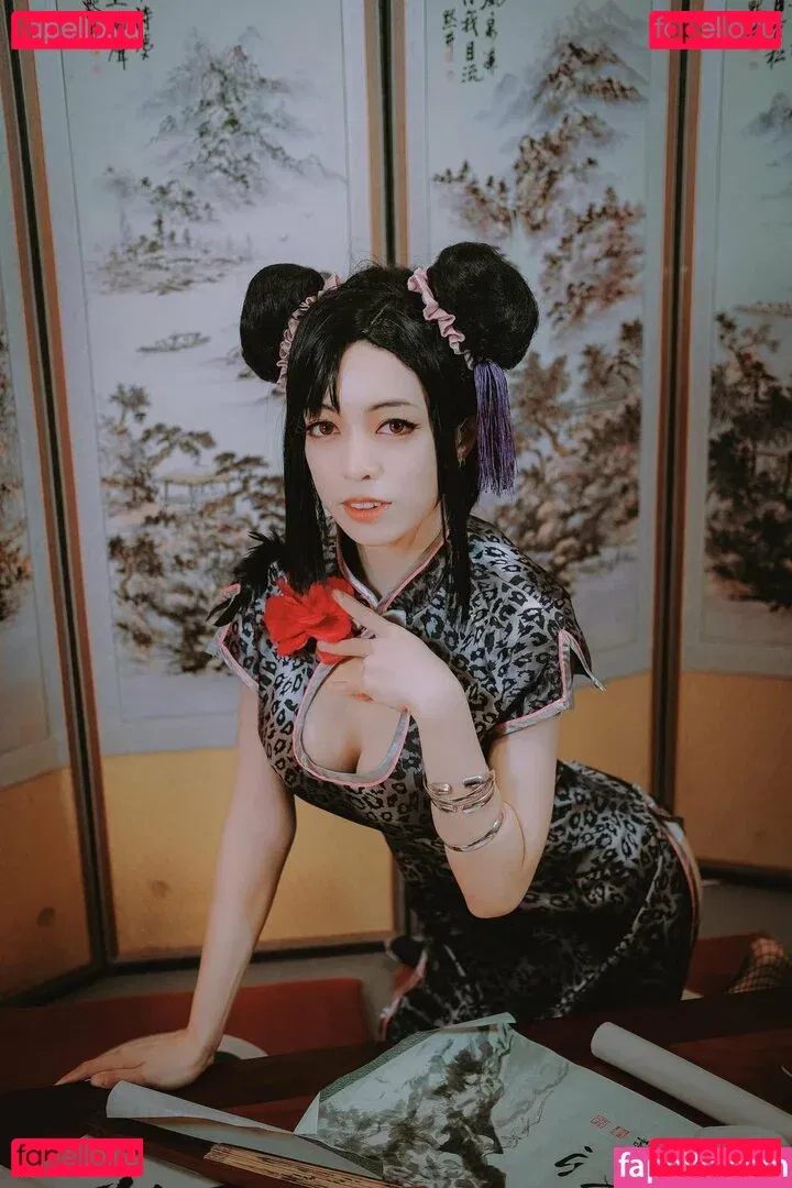 MAIScnhyo Onlyfans Photo Gallery 