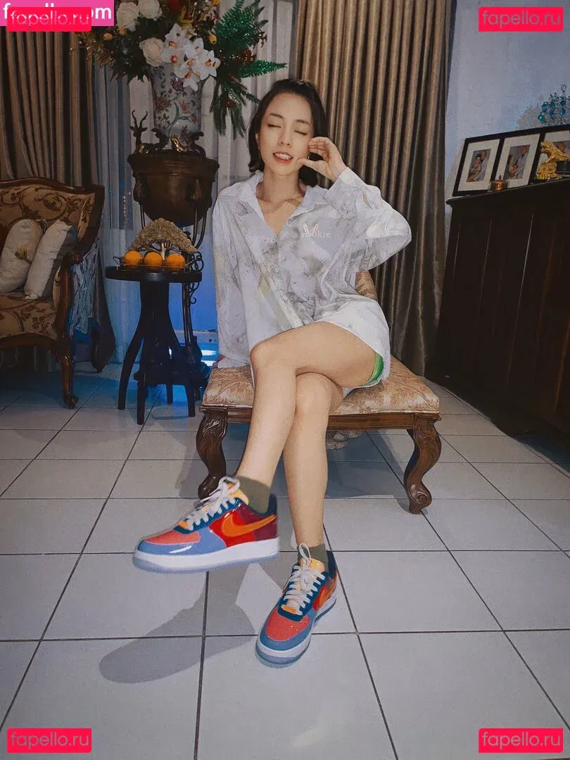 MAIScnhyo Onlyfans Photo Gallery 