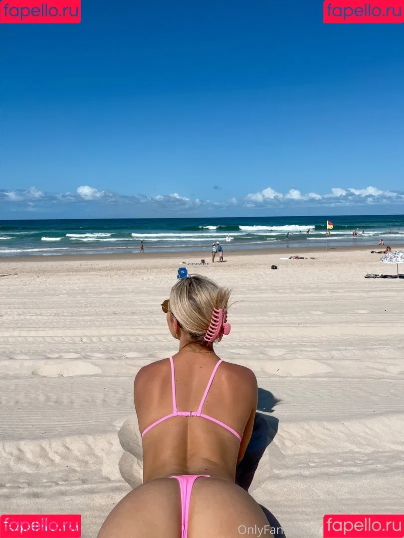 Sarah Buckland Onlyfans Photo Gallery 