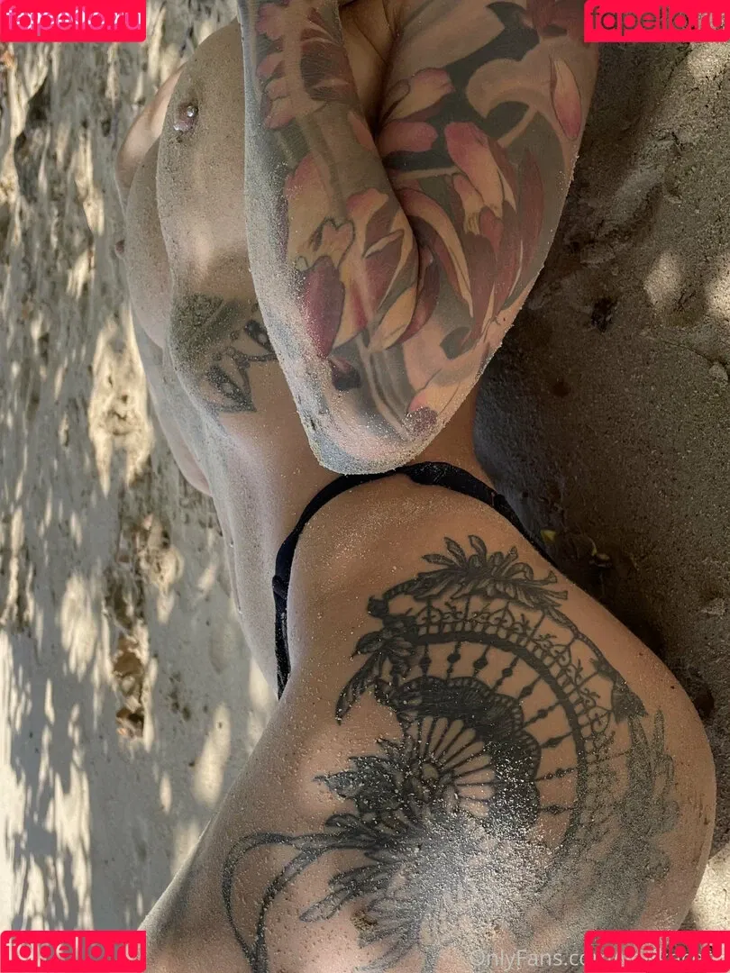 CerizVodka Onlyfans Photo Gallery 