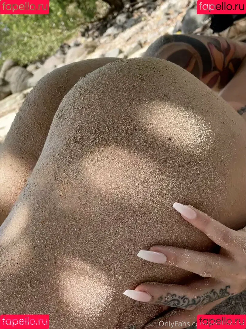 CerizVodka Onlyfans Photo Gallery 
