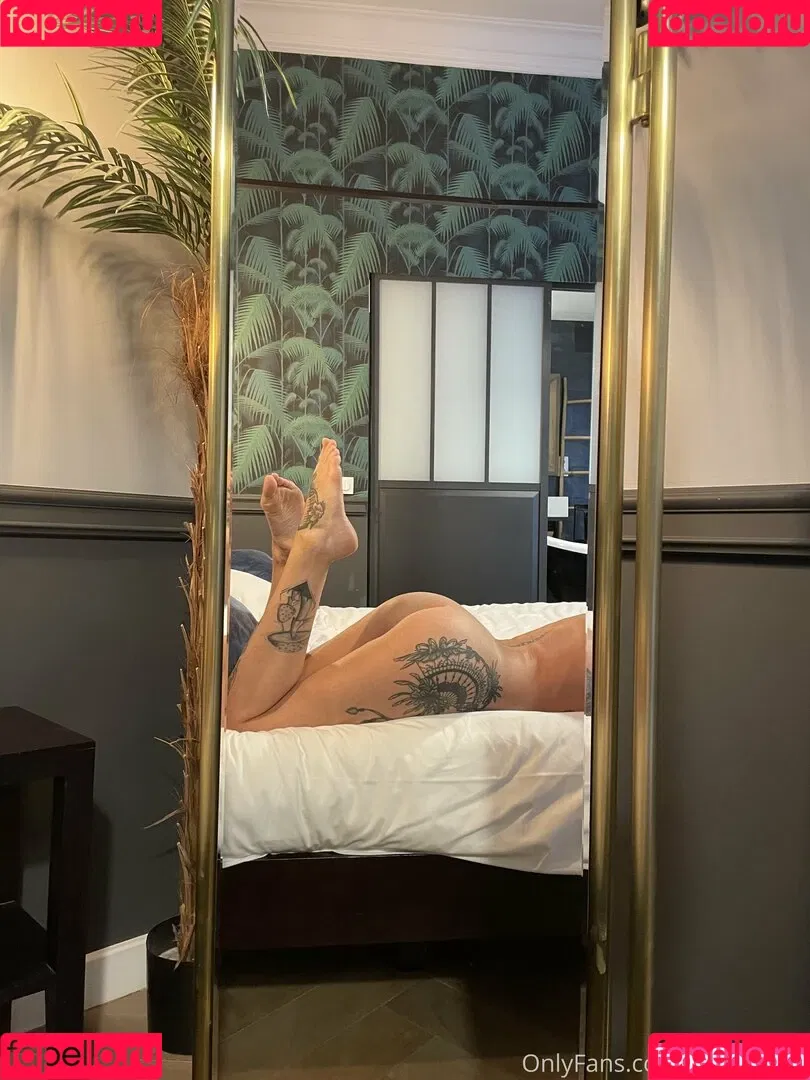 CerizVodka Onlyfans Photo Gallery 