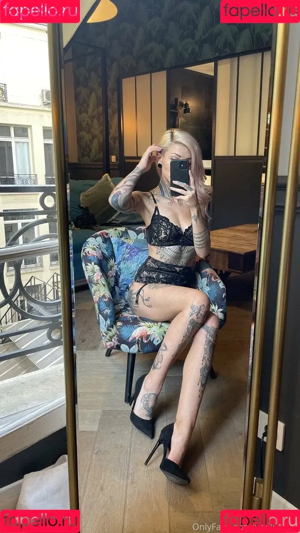 CerizVodka Onlyfans Photo Gallery 