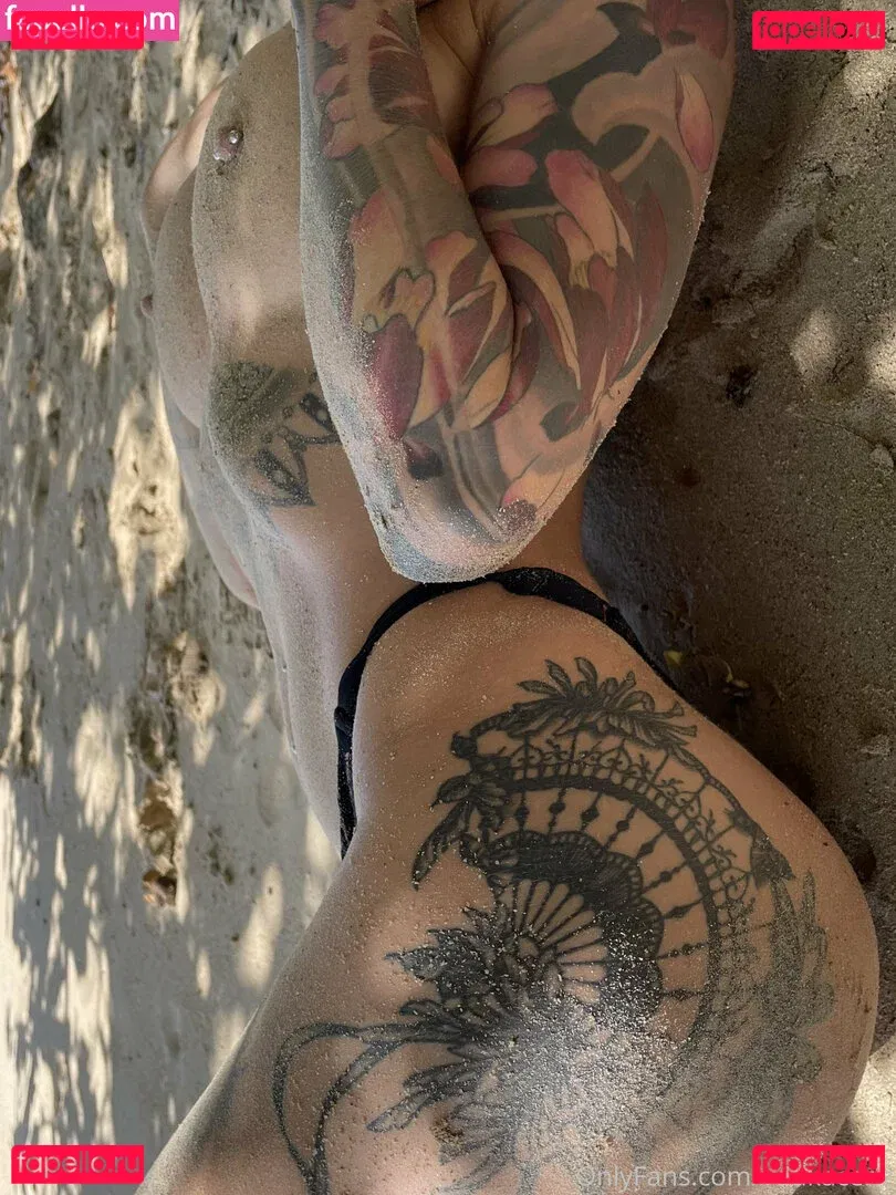 CerizVodka Onlyfans Photo Gallery 