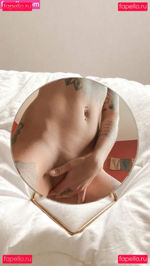 CerizVodka Onlyfans Photo Gallery 