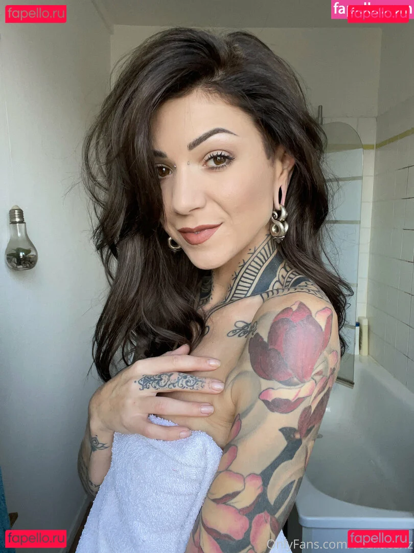 CerizVodka Onlyfans Photo Gallery 