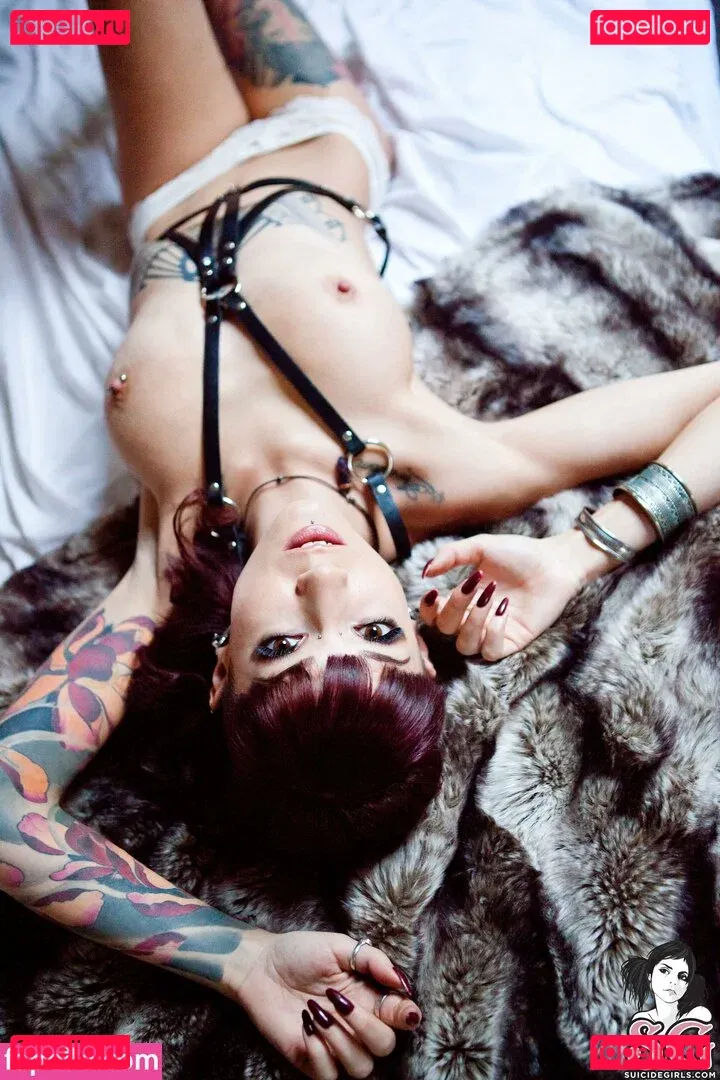 CerizVodka Onlyfans Photo Gallery 