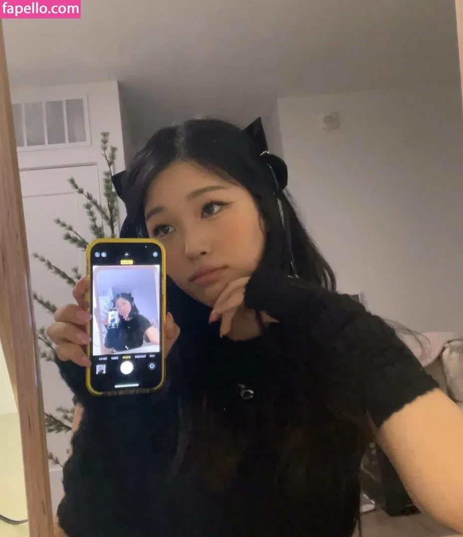 Hayun Onlyfans Photo Gallery 