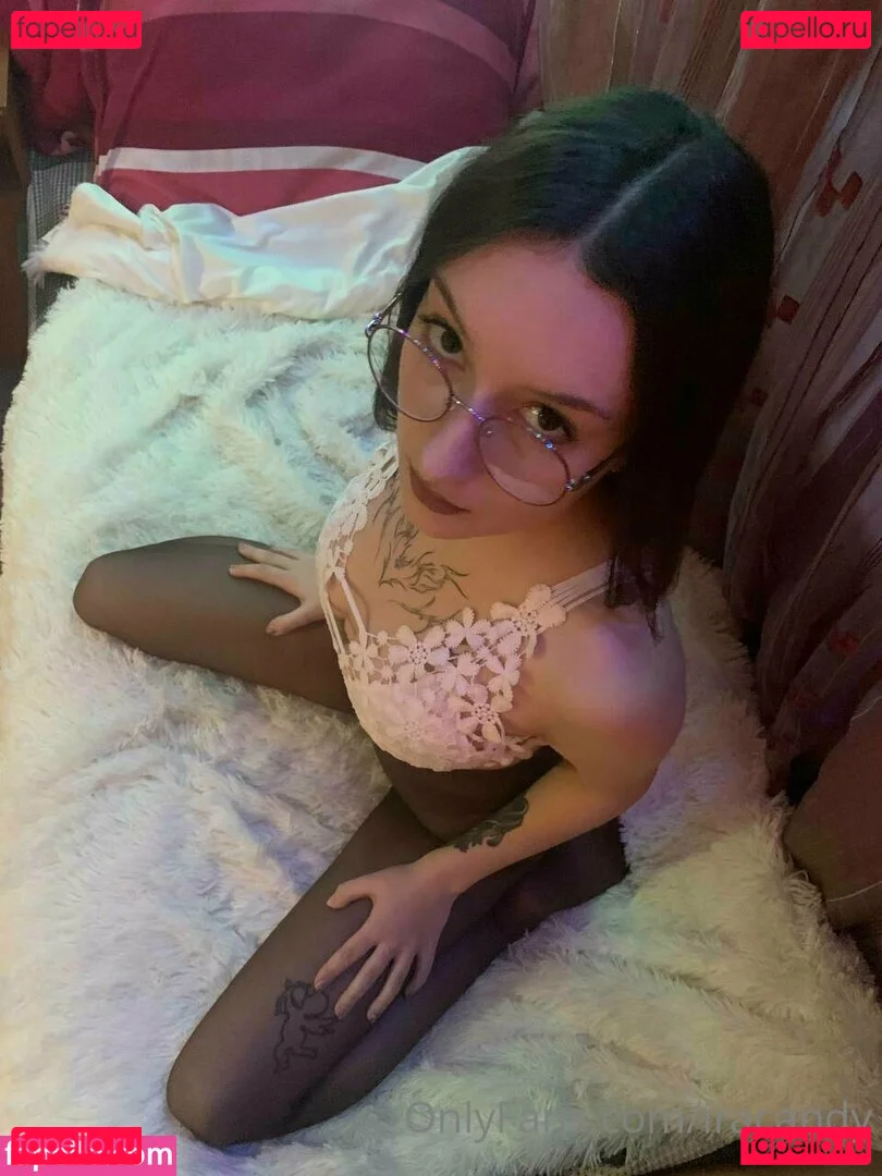 pppoisonnnivy Onlyfans Photo Gallery 