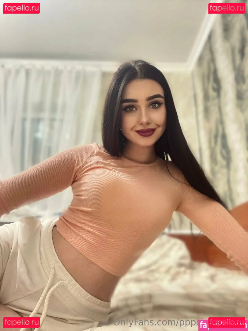 pppoisonnnivy Onlyfans Photo Gallery 