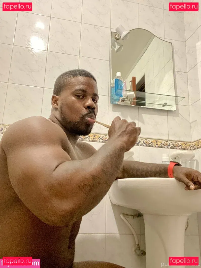 purechocolate Onlyfans Photo Gallery 