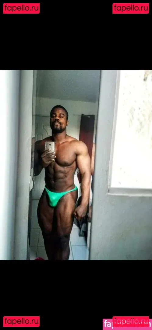 purechocolate Onlyfans Photo Gallery 