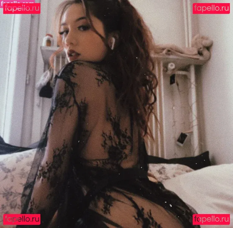 bbytenshi_ Onlyfans Photo Gallery 