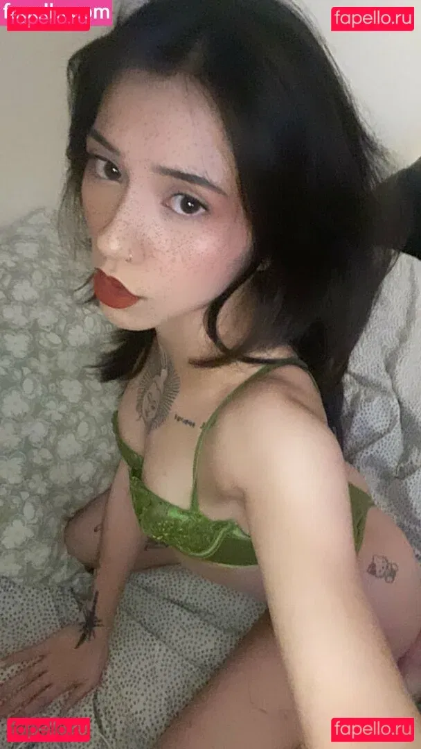 bbytenshi_ Onlyfans Photo Gallery 