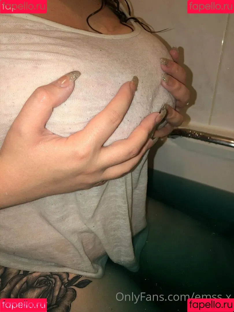 emss.x Onlyfans Photo Gallery 