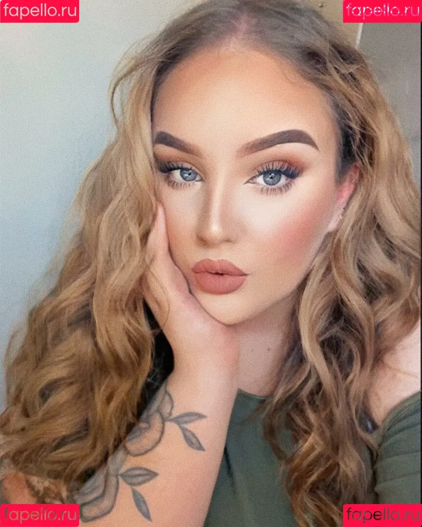 emss.x Onlyfans Photo Gallery 