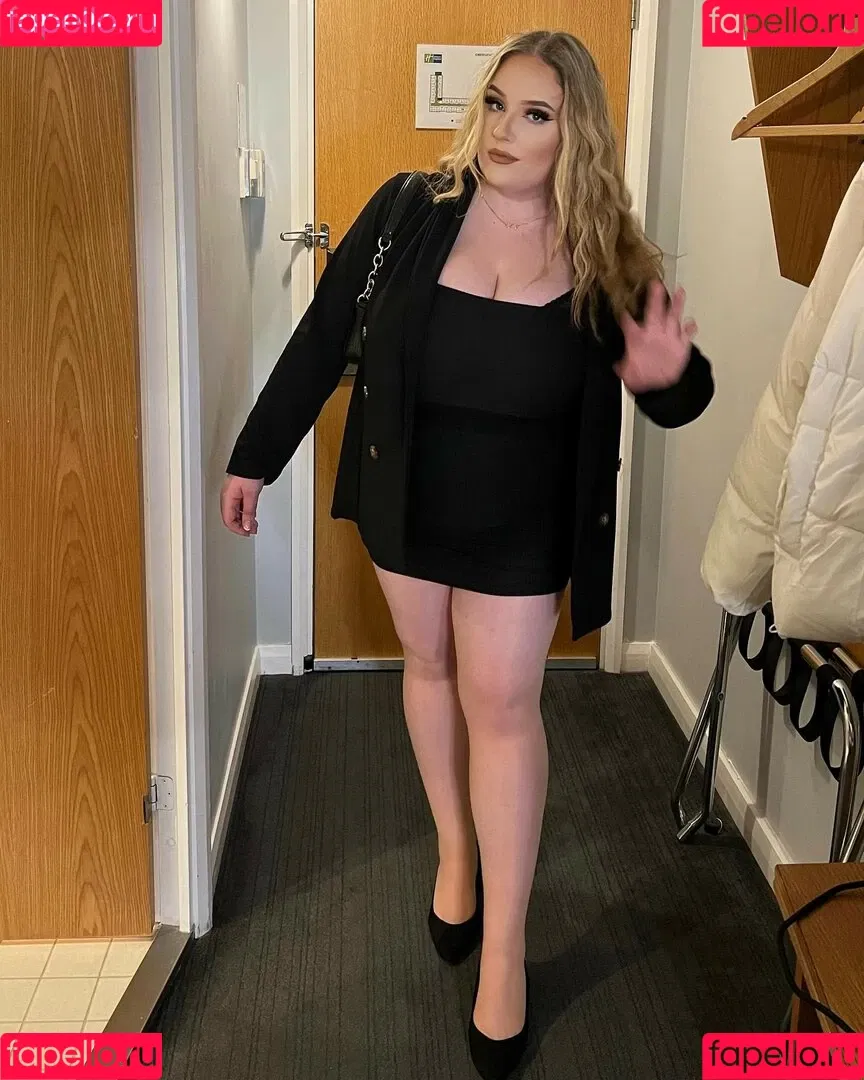 emss.x Onlyfans Photo Gallery 