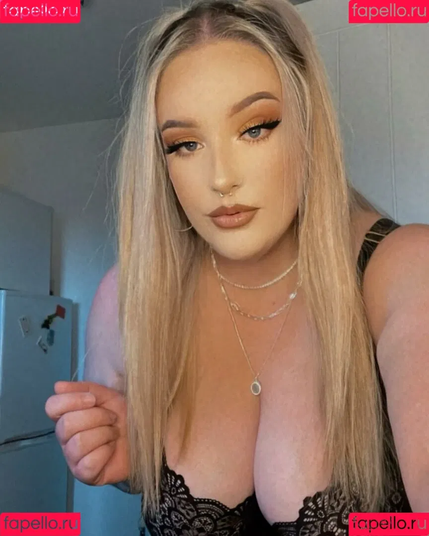 emss.x Onlyfans Photo Gallery 
