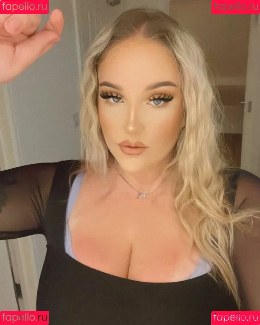 emss.x Onlyfans Photo Gallery 