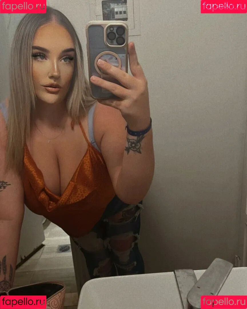 emss.x Onlyfans Photo Gallery 