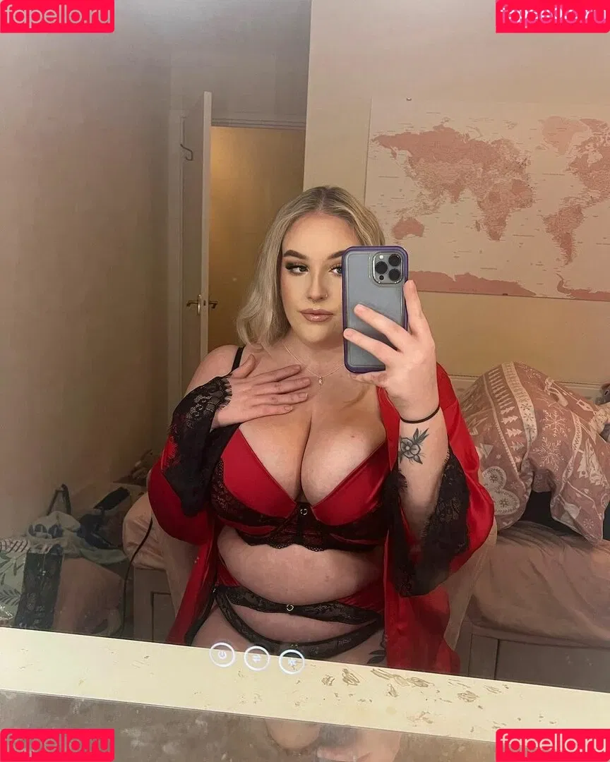 emss.x Onlyfans Photo Gallery 