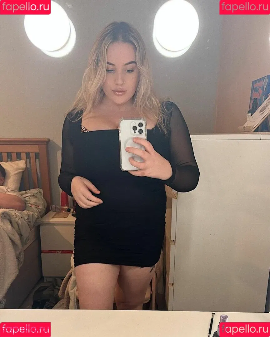 emss.x Onlyfans Photo Gallery 