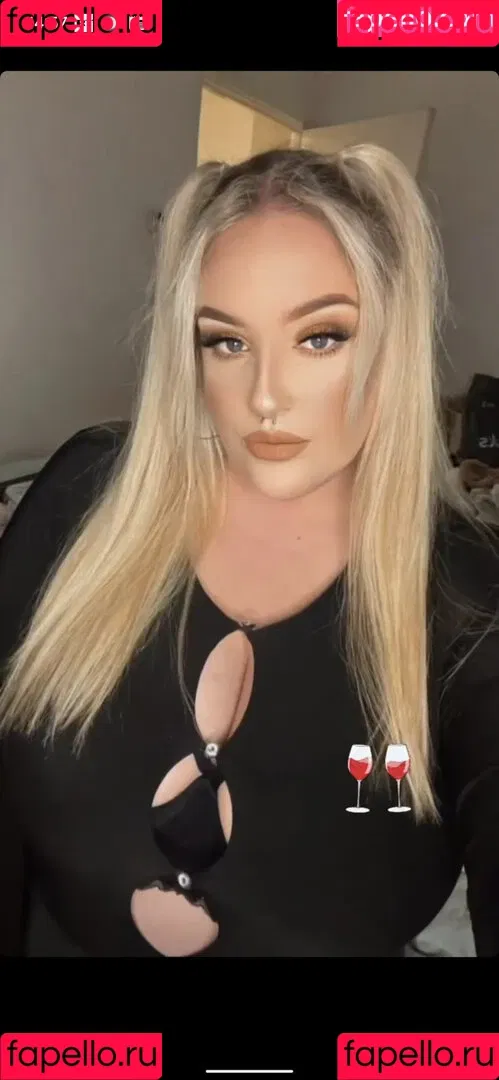 emss.x Onlyfans Photo Gallery 