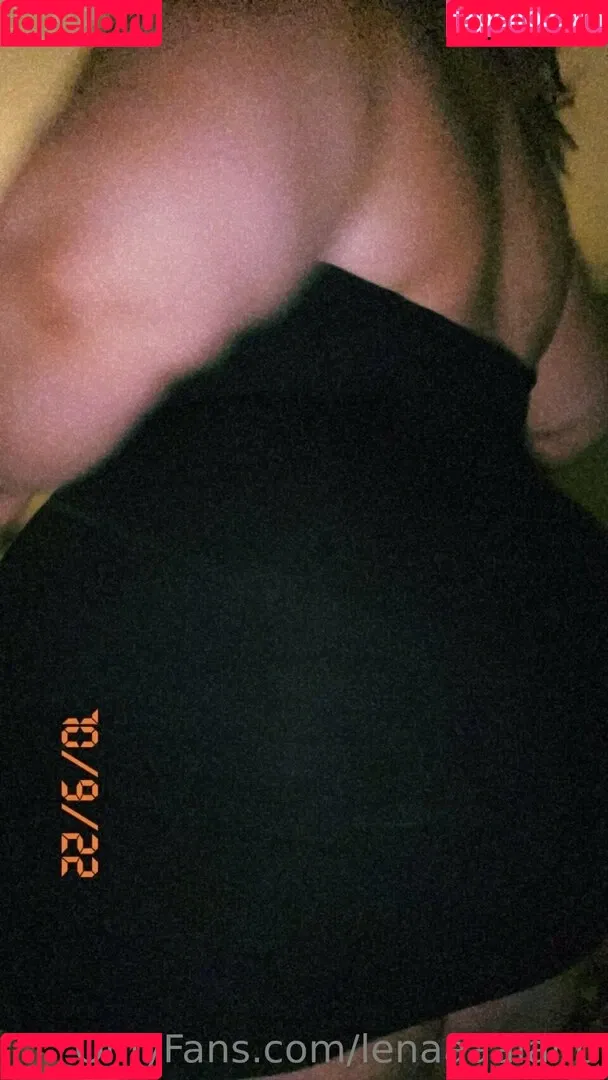 lenaaaaland Onlyfans Photo Gallery 