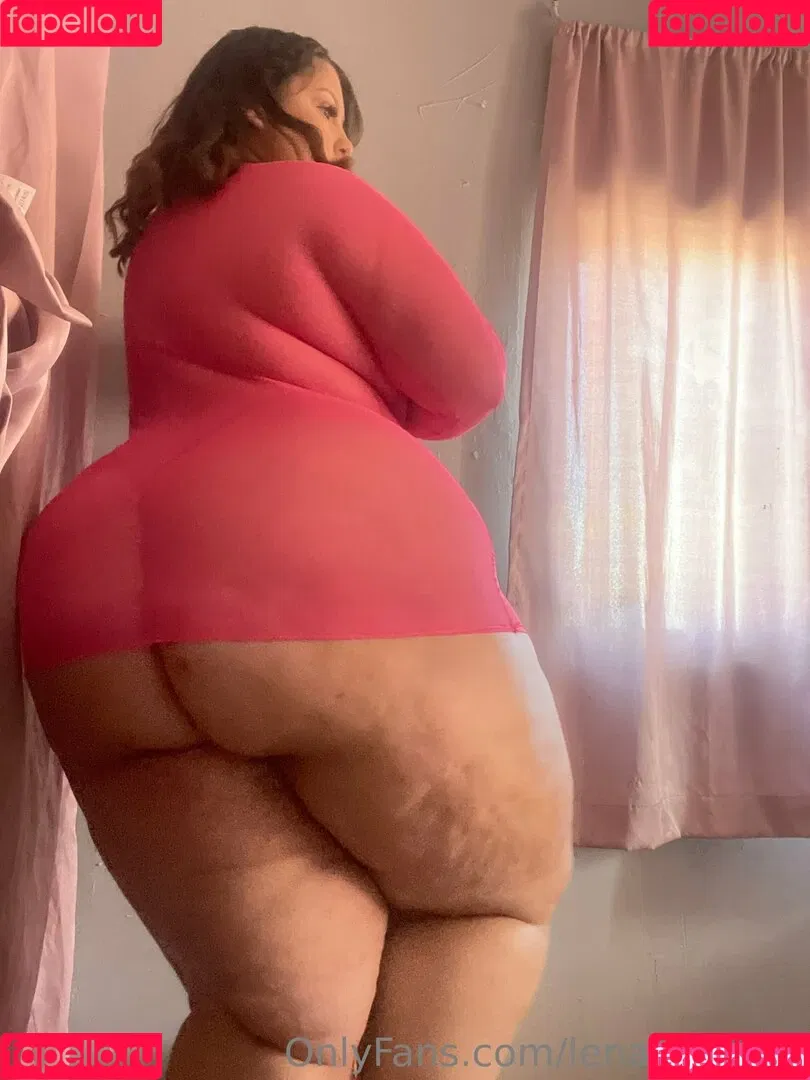 lenaaaaland Onlyfans Photo Gallery 