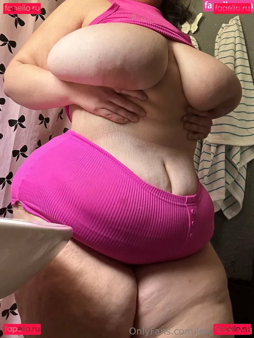 lenaaaaland Onlyfans Photo Gallery 