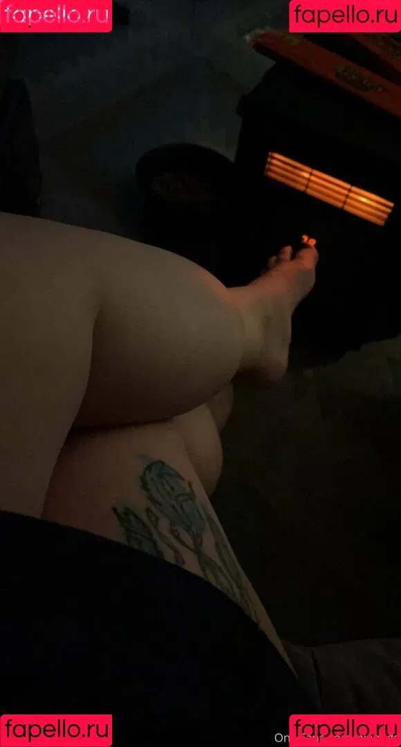 niabugs Onlyfans Photo Gallery 