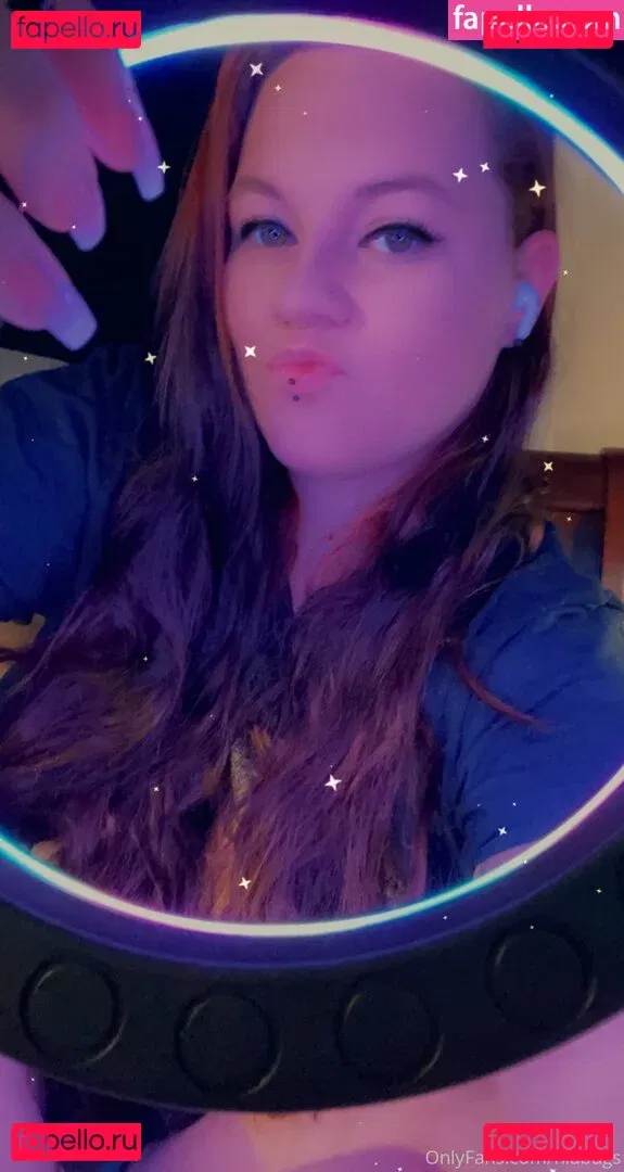 niabugs Onlyfans Photo Gallery 