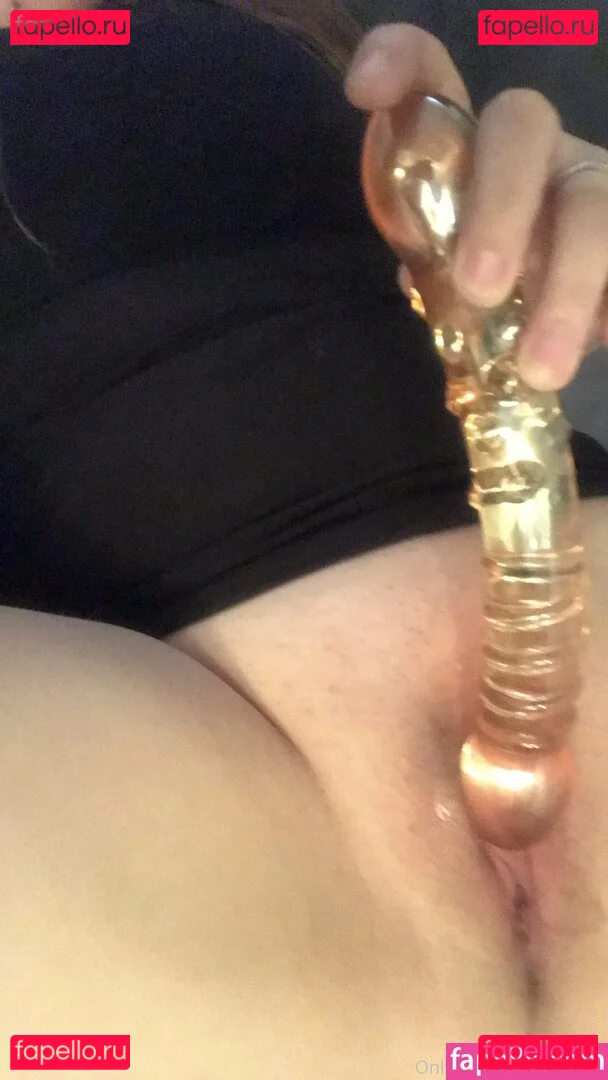 niabugs Onlyfans Photo Gallery 