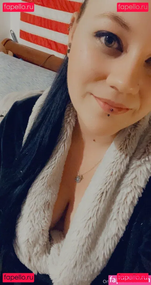 niabugs Onlyfans Photo Gallery 