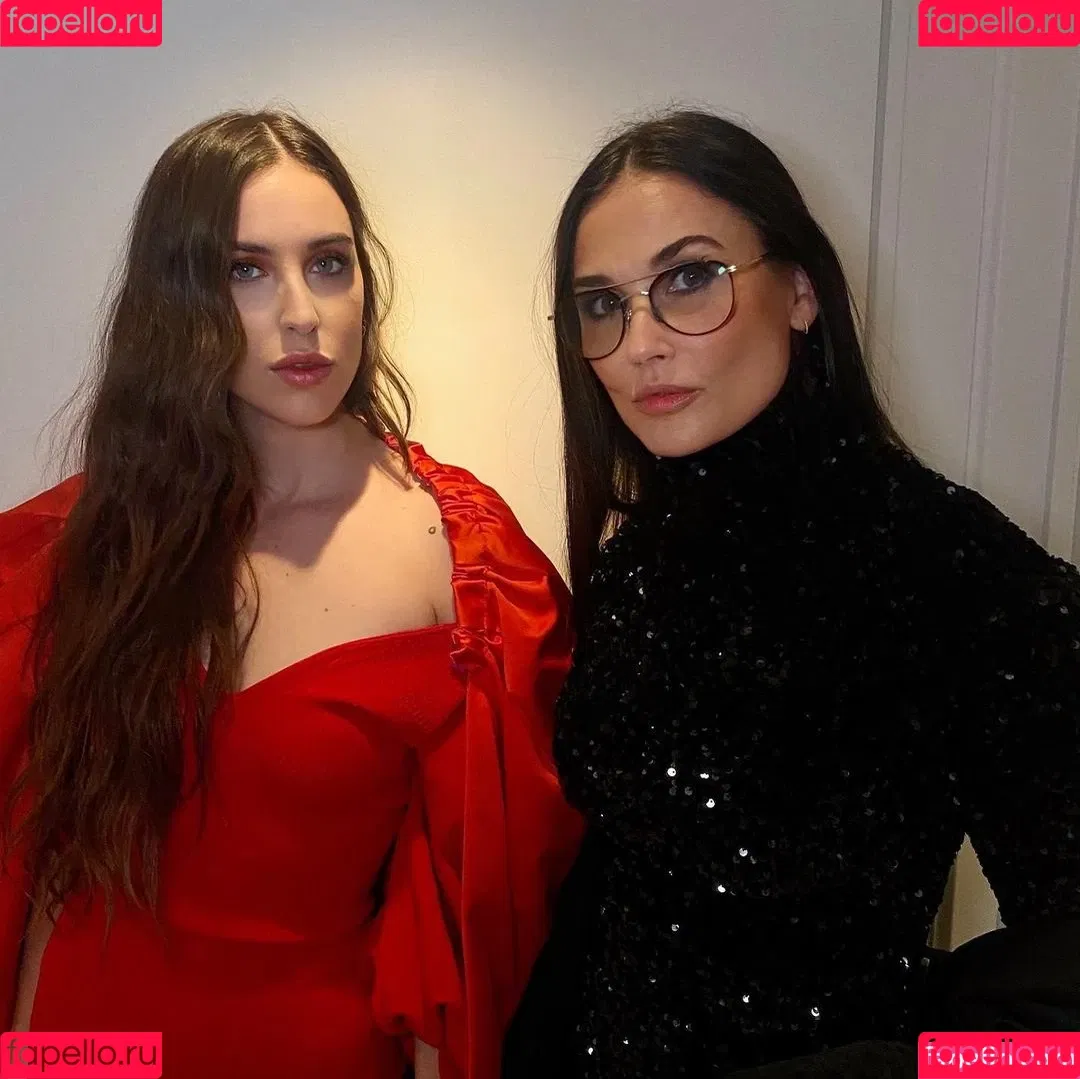 Scout Willis Onlyfans Photo Gallery 