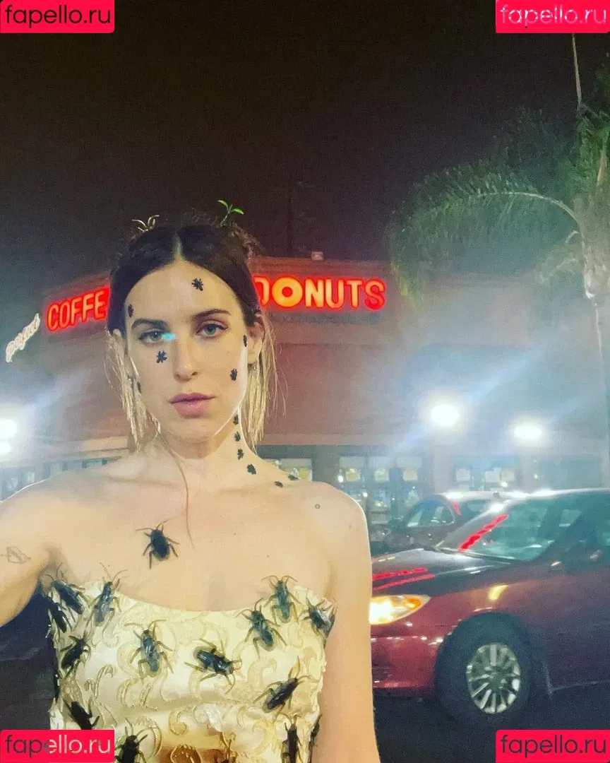 Scout Willis Onlyfans Photo Gallery 