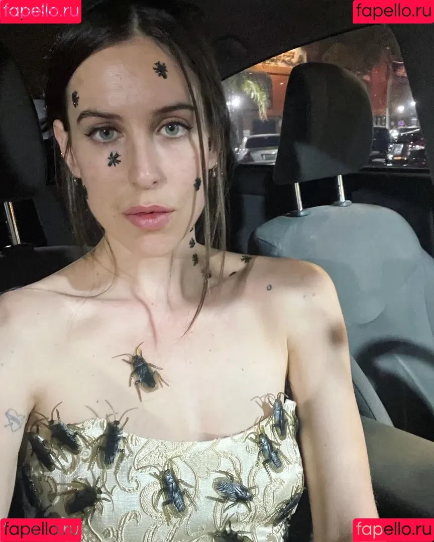 Scout Willis Onlyfans Photo Gallery 