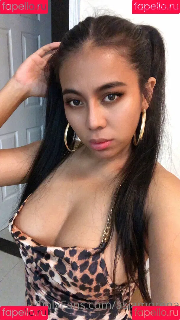 asiamorena Onlyfans Photo Gallery 