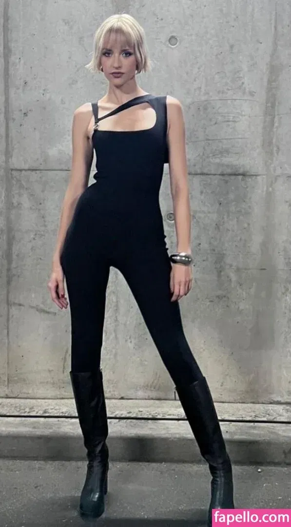 Angèle Van Laeken Onlyfans Photo Gallery 