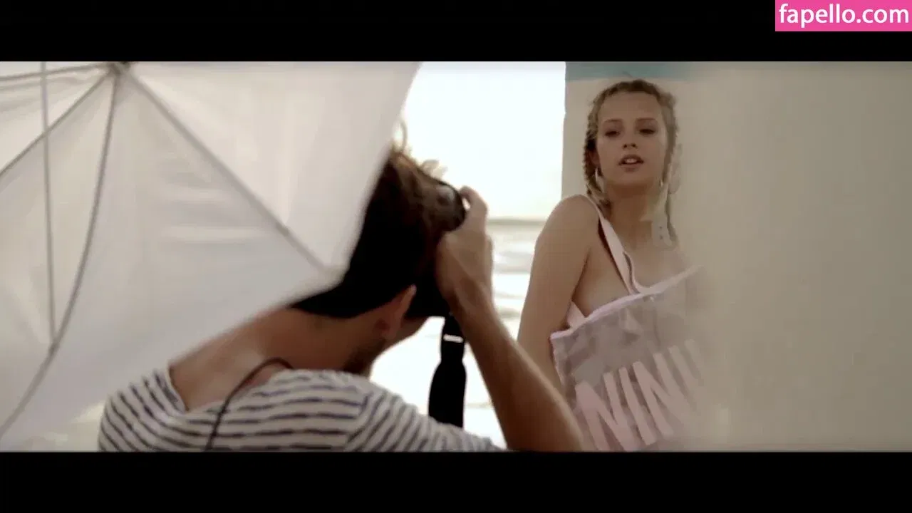 Angèle Van Laeken Onlyfans Photo Gallery 