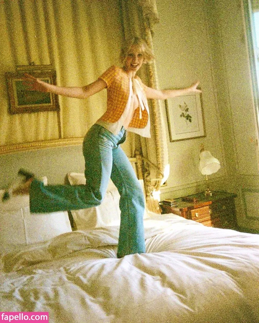 Angèle Van Laeken Onlyfans Photo Gallery 